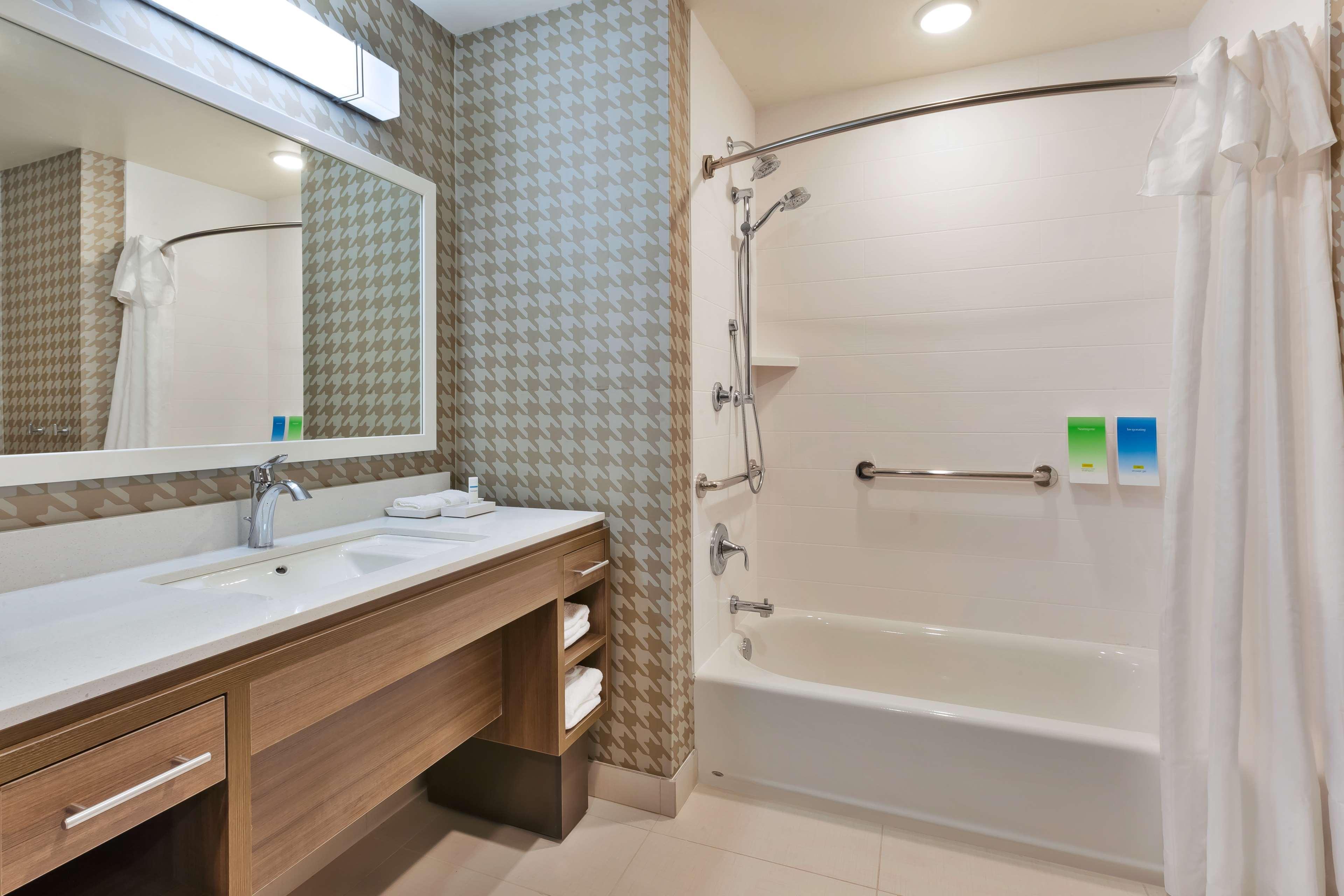 Home2 Suites By Hilton Grand Blanc Flint, Mi エクステリア 写真